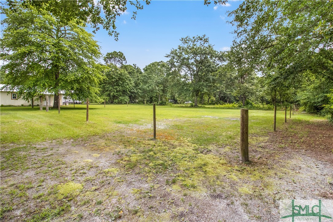 171 Forest Road Springfield, GA 31329 - Photo 4 of 45