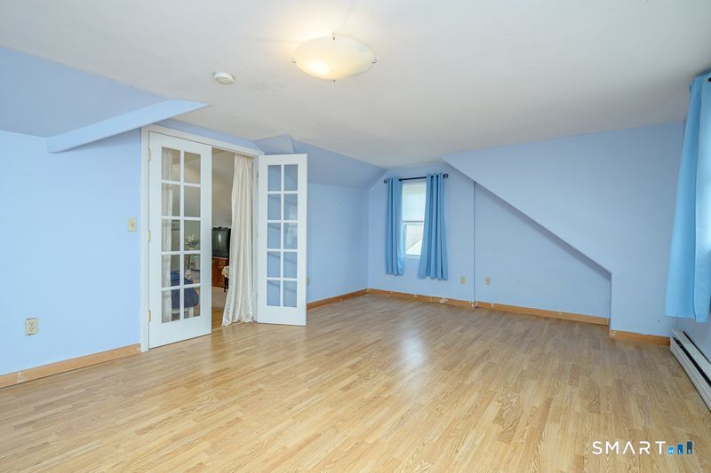 72 South 4th Avenue Norwich, CT 06380 - Photo 14 of 20