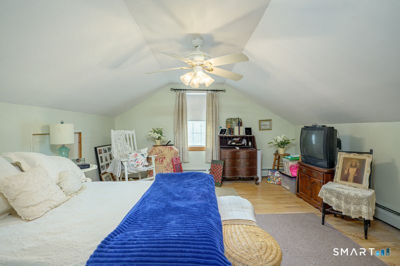 72 South 4th Avenue Norwich, CT 06380 - Photo 15 of 20