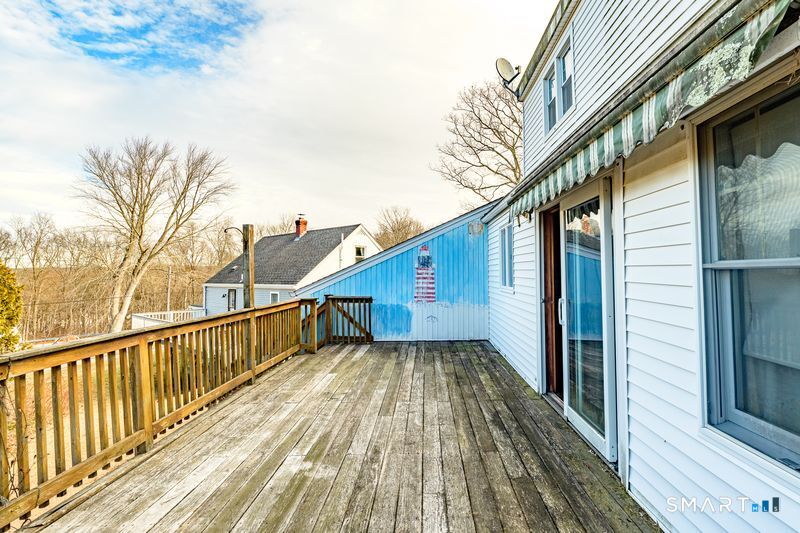 72 South 4th Avenue Norwich, CT 06380 - Photo 19 of 20