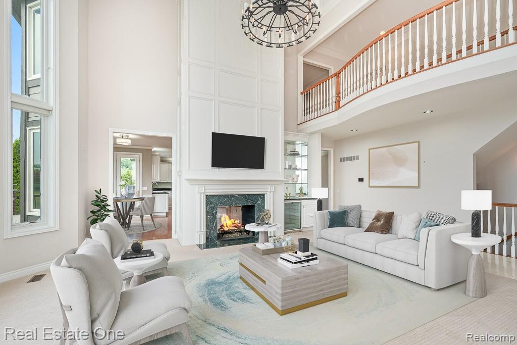 5575 Murfield Drive Rochester, MI 48306 - Photo 6 of 53 Virtually staged Great Room