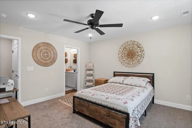 $385,000 | 226 Hilldale Lane, La Follette, TN 37766