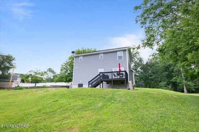 $385,000 | 226 Hilldale Lane, La Follette, TN 37766