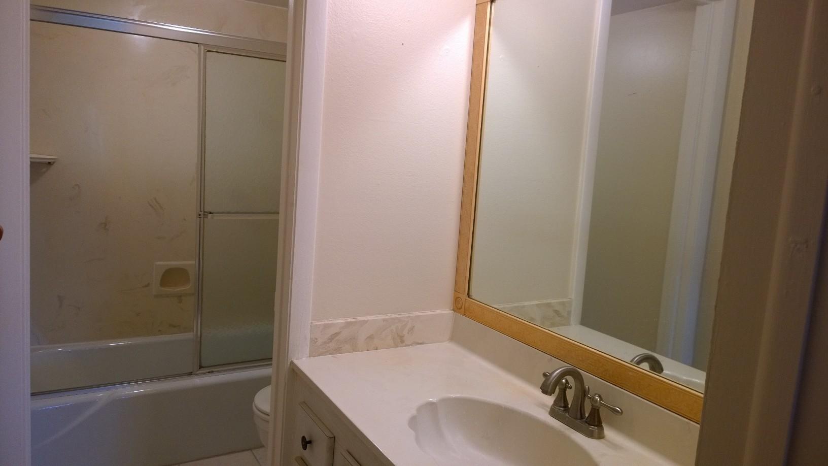 9355 Southwest 8th Street, Unit 117 Boca Raton, FL 33428 - Photo 23 of 81 Full Bath -1