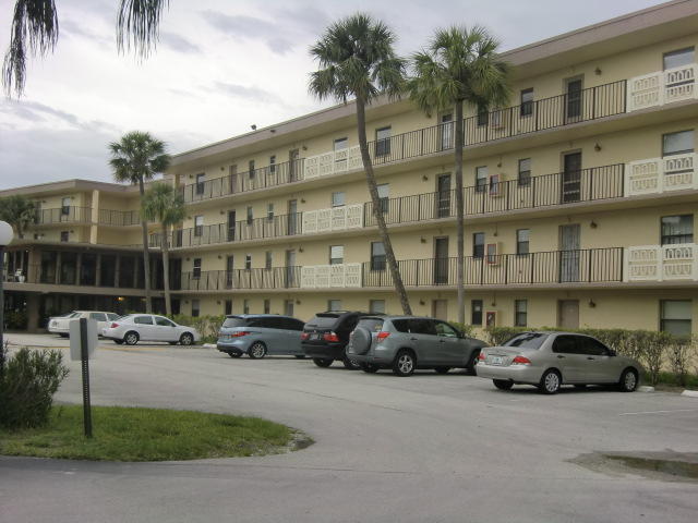 9355 Southwest 8th Street, Unit 117 Boca Raton, FL 33428 - Photo 48 of 81 Bldg View 1