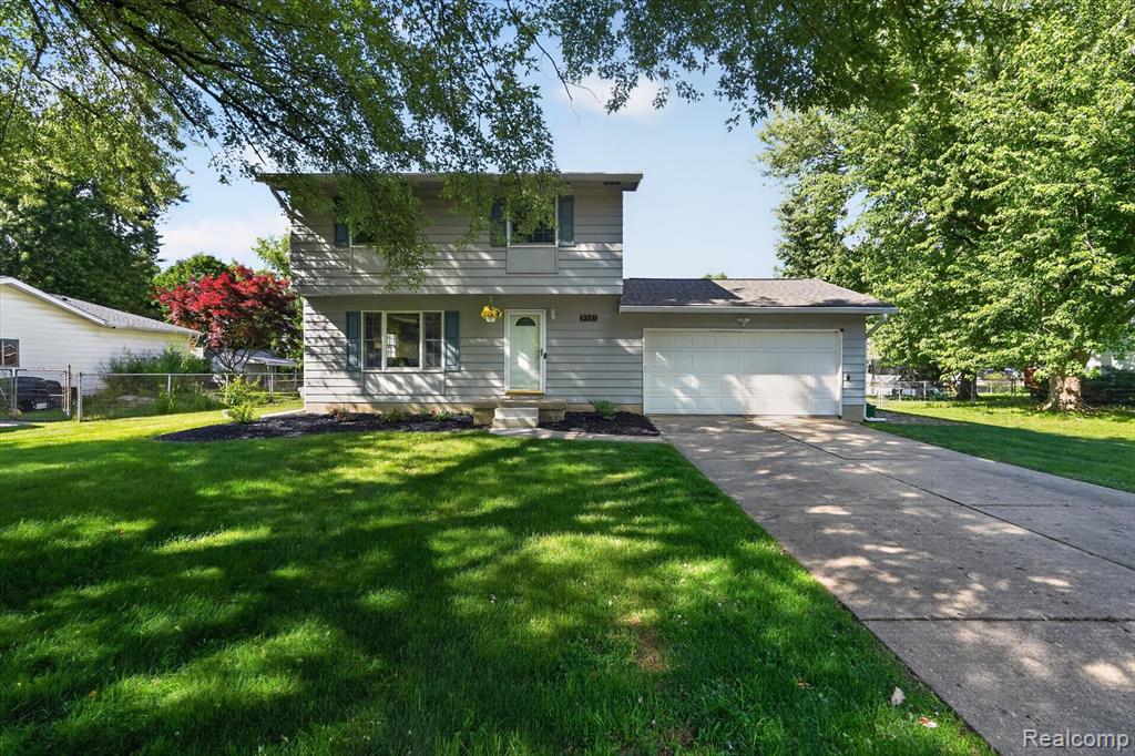 5521 Independence Colony Road Grand Blanc, MI 48439 - Photo 3 of 45