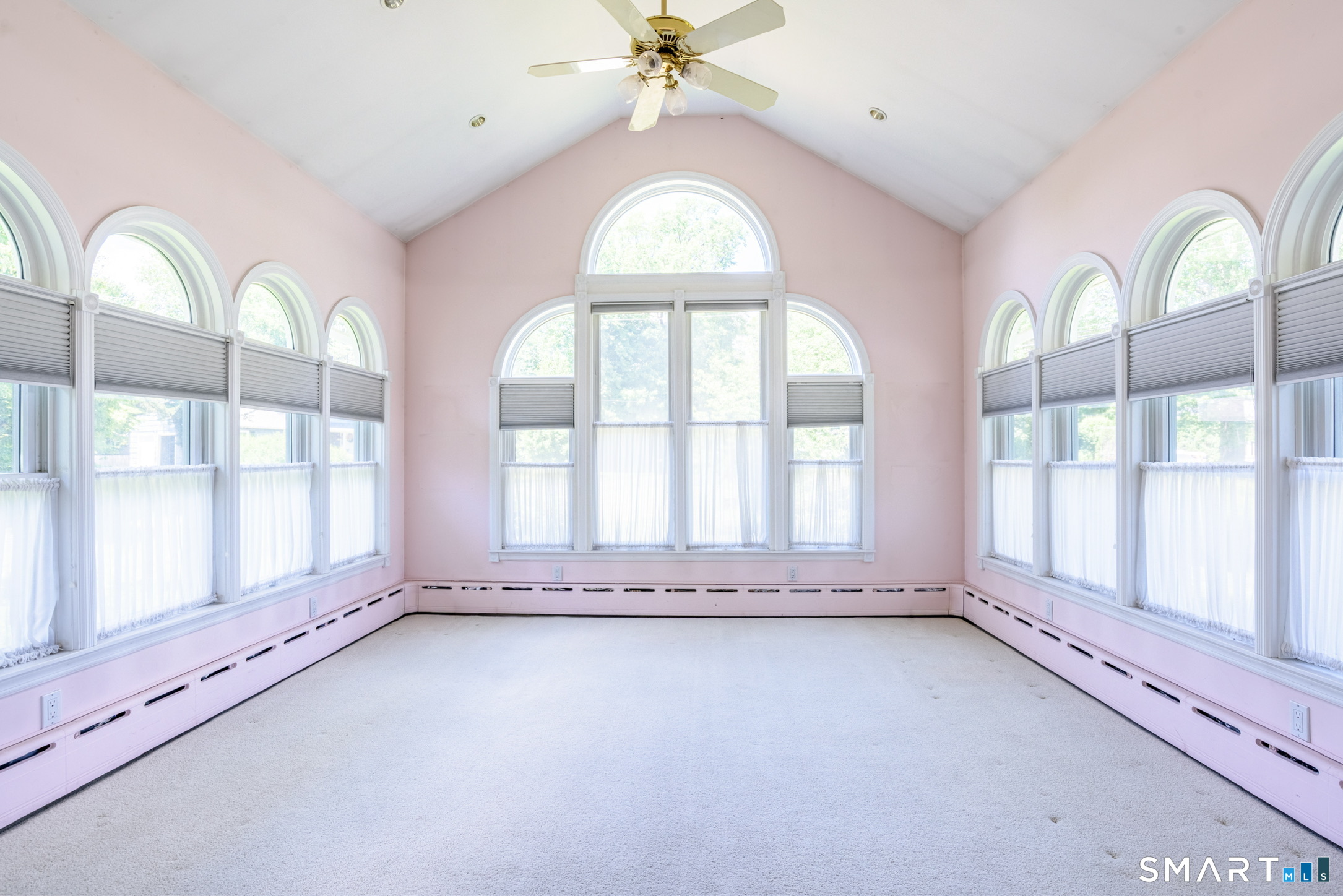 142 Williams Road Trumbull, CT 06611 - Photo 11 of 40