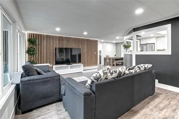 $319,950 | 1615 208th Street Southeast, Unit 42, Bothell, WA 98012