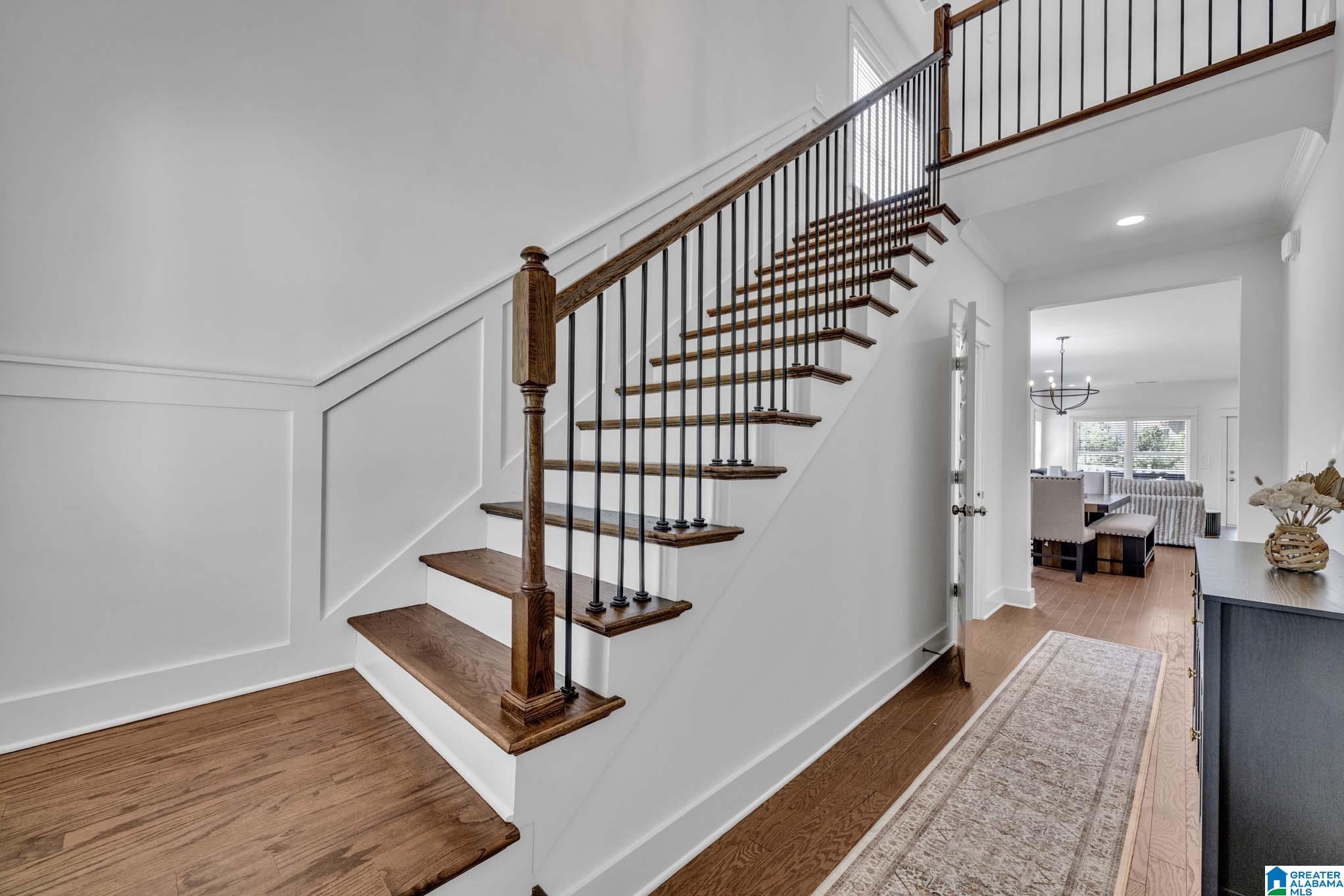 104 Huntley Rdg Drive Pelham, AL 35124 - Photo 4 of 35