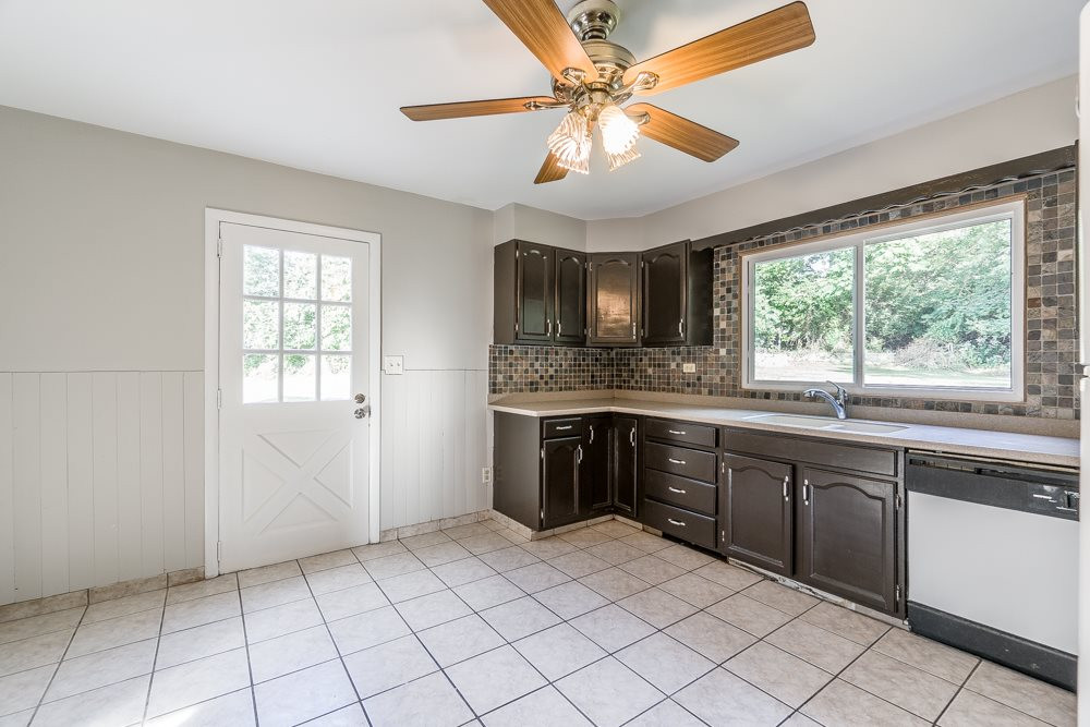 2995 Sugar Camp Road Covington, KY 41017 - Photo 6 of 17 Gallery Image 6