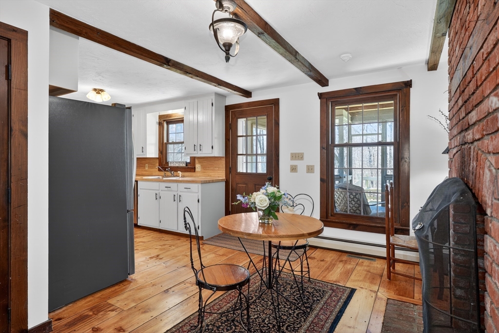 20 Stratton Road Grafton, MA 01519 - Photo 6 of 32 Gallery Image 6