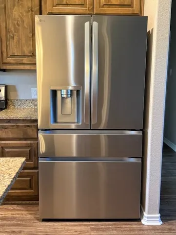 $349,000 | 305 Thompson Street, Madisonville, TX 77864