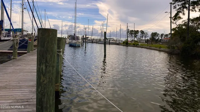 $35,000 | 415 Whittaker Point Road, Unit E57, Oriental, NC 28571