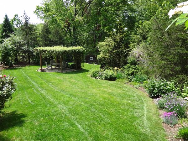 22 Heath Road Shrewsbury, MA 01545 - Photo 24 of 26 Gallery Image 24
