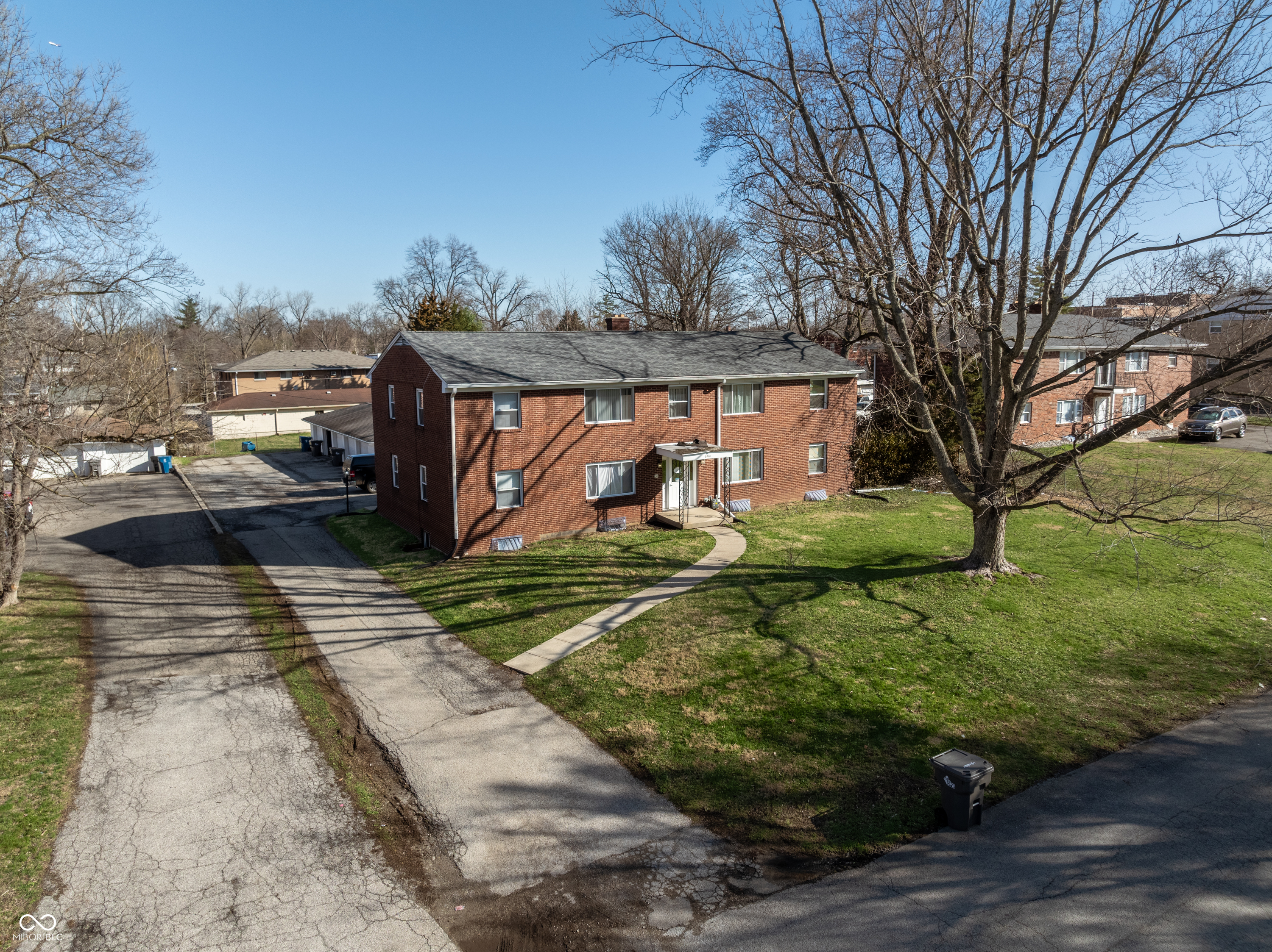 5918 Devington Road Indianapolis, IN 46226 - Photo 13 of 32