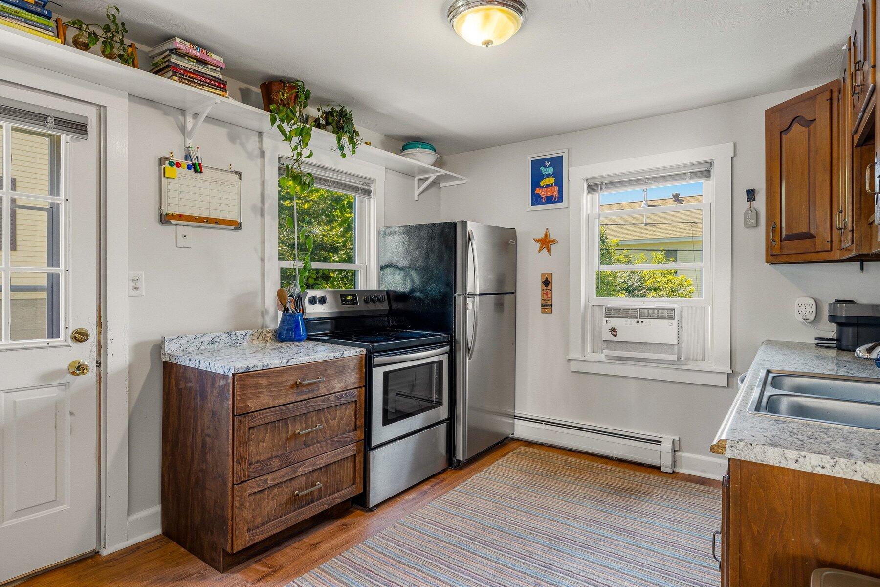 4 Halstead Street Kittery, ME 03904 - Photo 10 of 30 seacoastrephoto-10 (6)