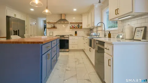 $535,000 | 15 Haywardville Road, East Haddam, CT 06423