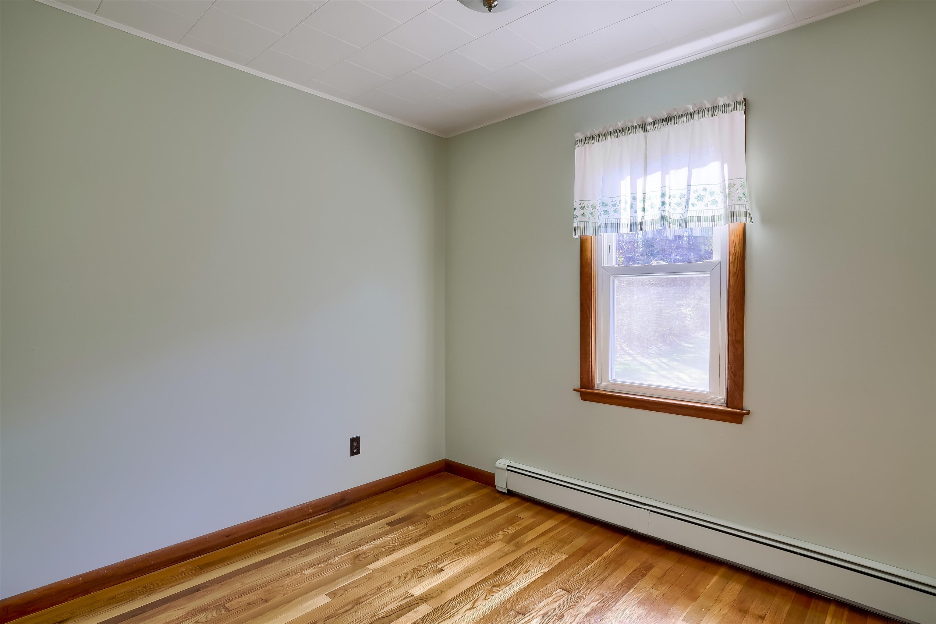 249 Old Dover Road Rochester, NH 03867 - Photo 16 of 26