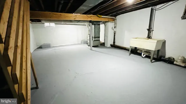 $1,750 | 1549 South 8th Street, Camden, NJ 08104