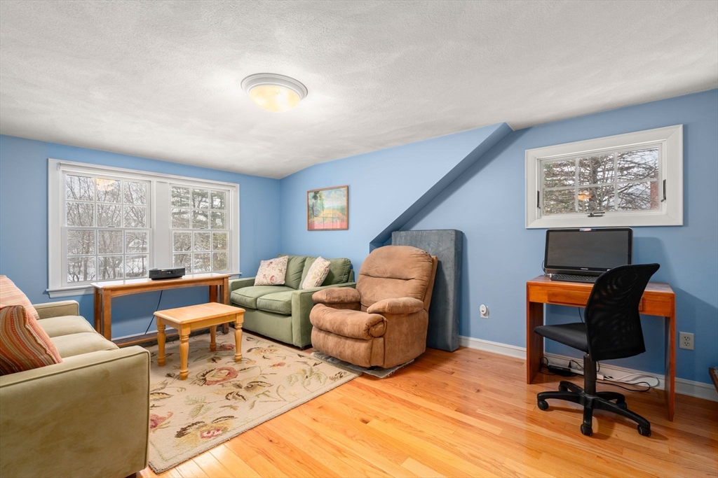 25 Wyman Road Billerica, MA 01821 - Photo 16 of 26