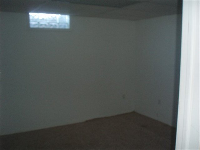 8312 Big Hand Road Columbus, MI 48063 - Photo 29 of 30 31043163-28.JPG
