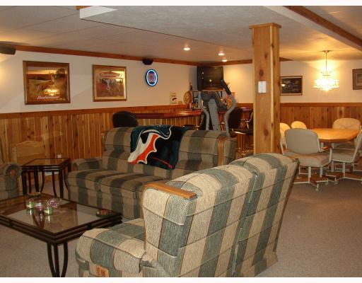 188 Lacock Rochester, PA 15074 - Photo 14 of 18 Den/Family/Great Room.