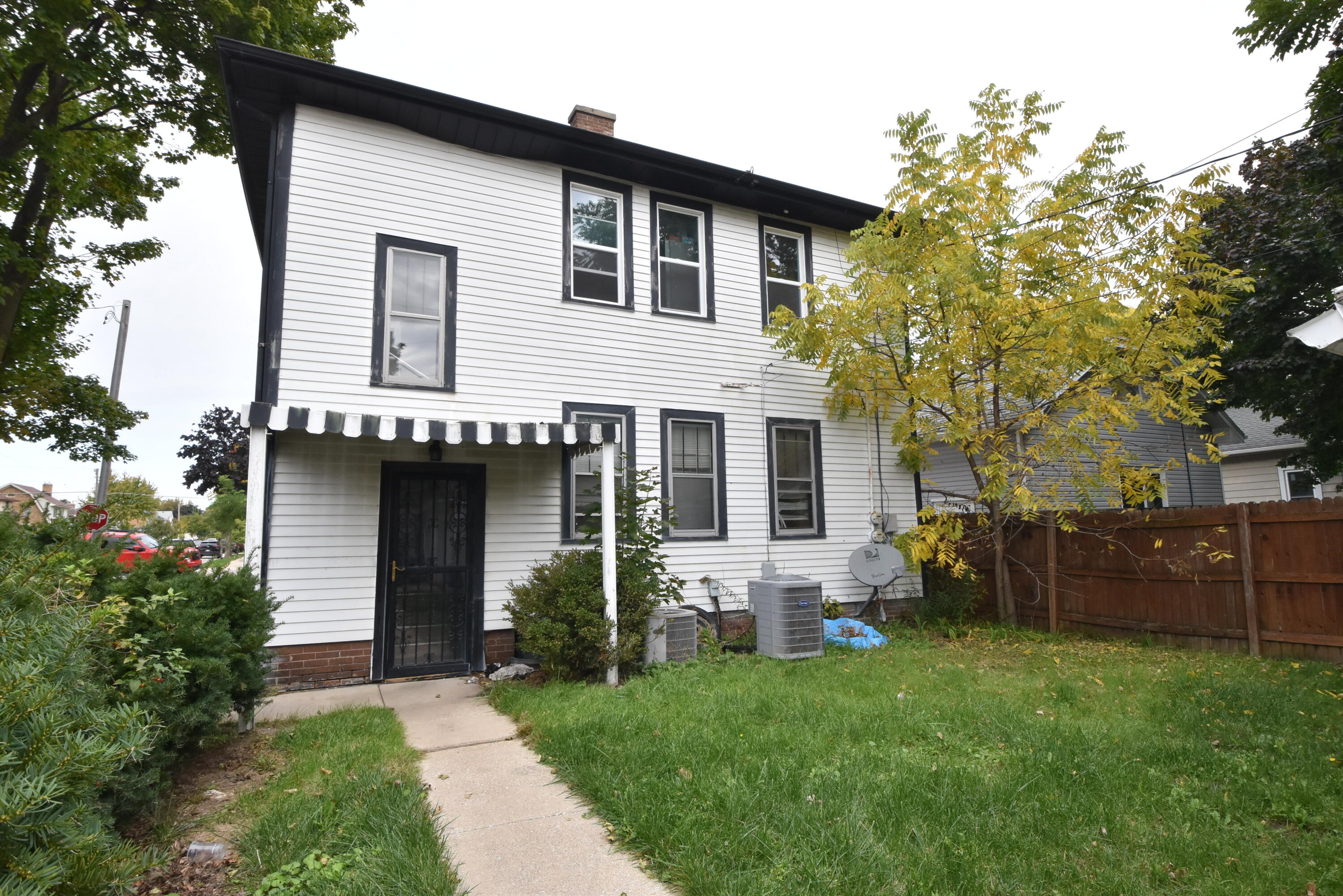 3623 Wright Avenue Racine, WI 53405 - Photo 17 of 18 MMG_0140