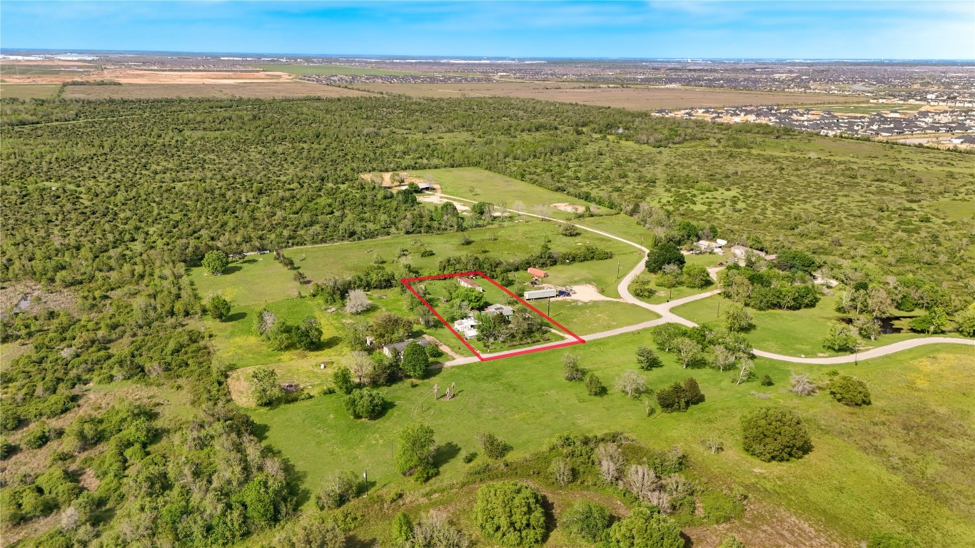 7520 Hidden Trail Fulshear, TX 77441 - Photo 3 of 4