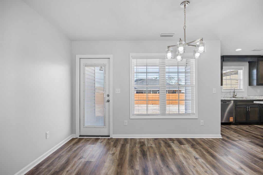 4450 White Water Road Valdosta, GA 31601 - Photo 11 of 45 Gallery Image 11