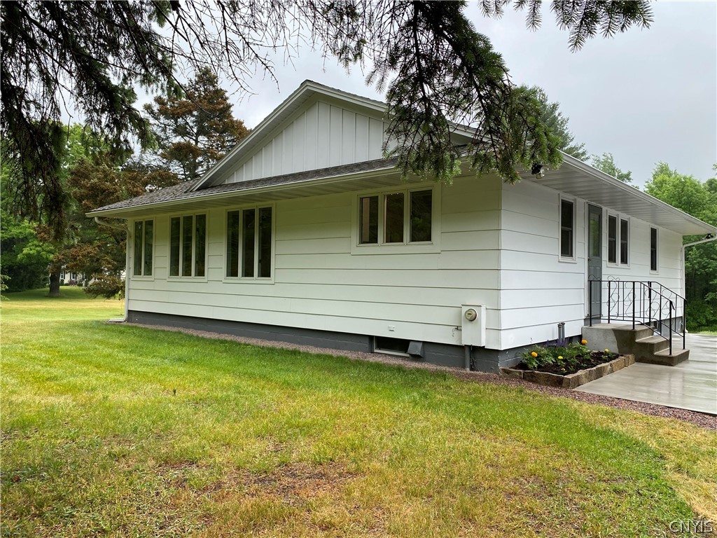 37122 County Rte 4 Clayton, NY 13624 - Photo 1 of 1 Cute ranch in the country.