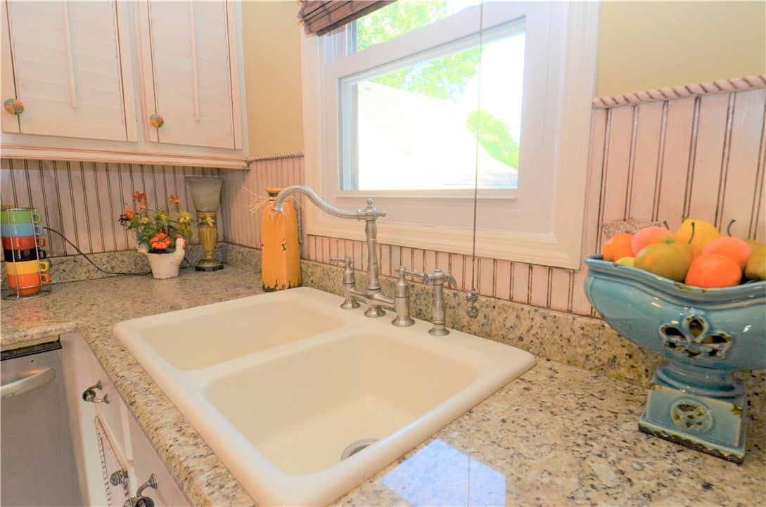 1825 Wire Road, Unit 2 Auburn, AL 36832 - Photo 9 of 29 Gallery Image 9