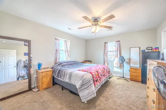 $215,000 | 19933 Highway C Lebanon Mo 65536, Lebanon, MO 65536