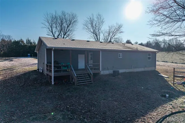 $215,000 | 19933 Highway C Lebanon Mo 65536, Lebanon, MO 65536