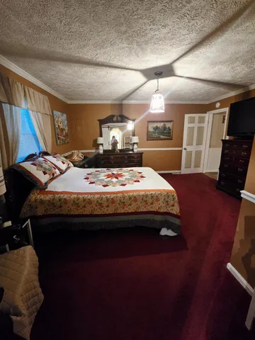 $465,000 | 2871 Mexico Ridge Road, Bennington, IN 47011