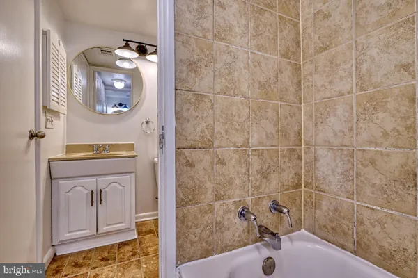 $209,900 | 10551 Twin Rivers Road, Unit B2, Columbia, MD 21044