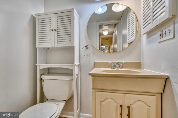 $209,900 | 10551 Twin Rivers Road, Unit B2, Columbia, MD 21044