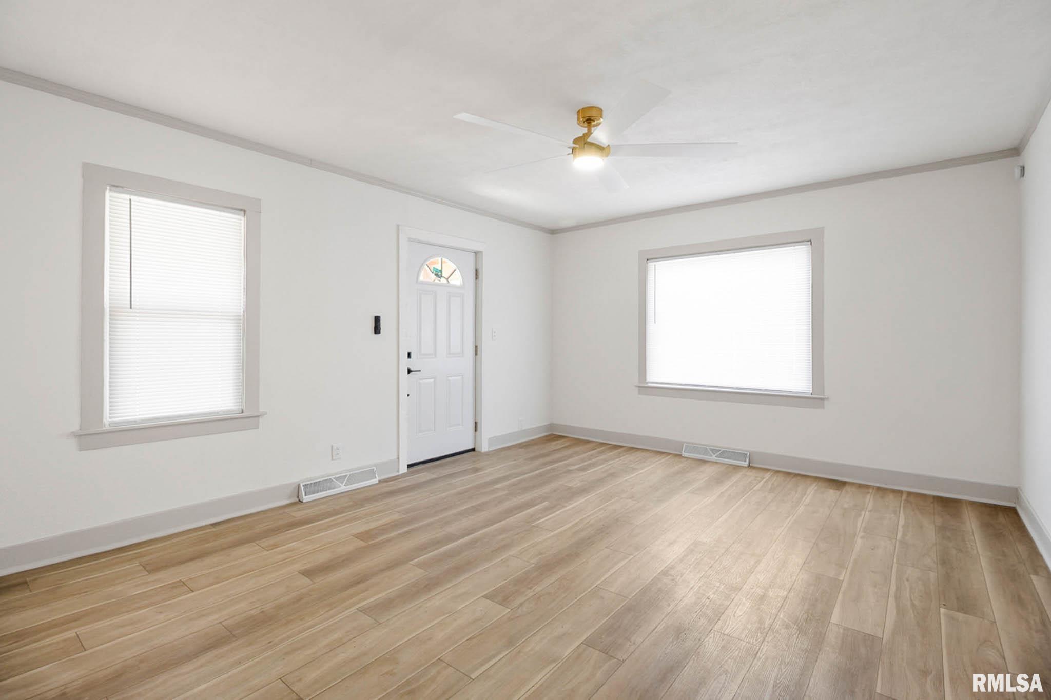 1510 South Division Street Carterville, IL 62918 - Photo 8 of 31