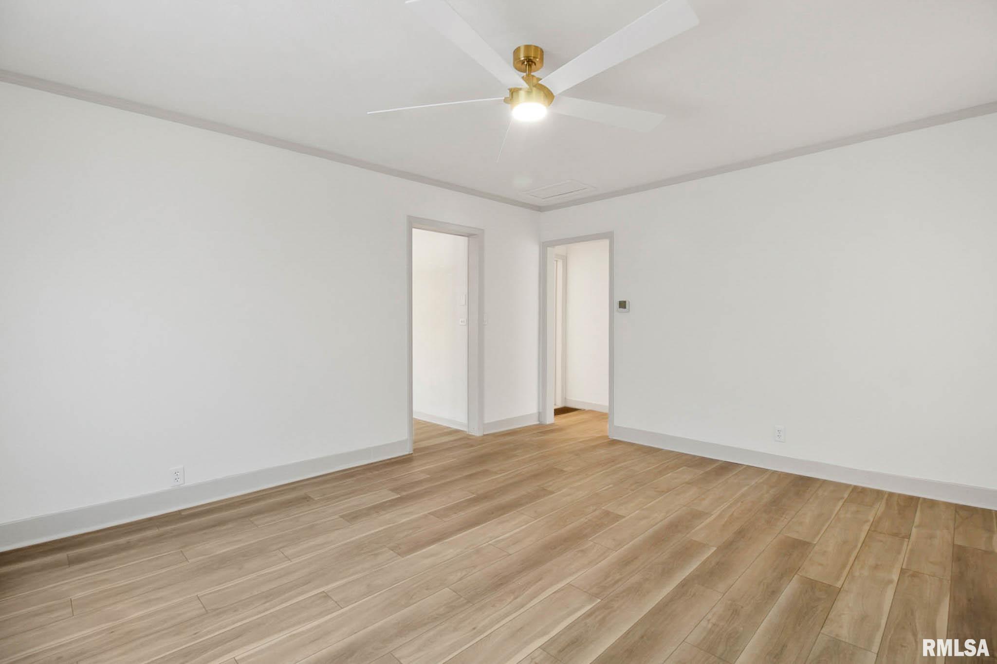 1510 South Division Street Carterville, IL 62918 - Photo 9 of 31