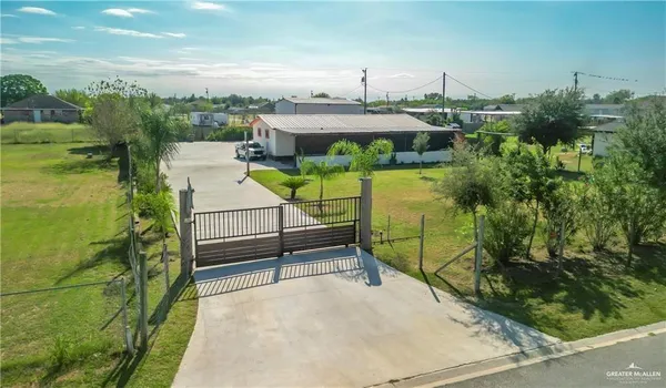 $1,500 | 16319 Eagle Pass Street, Edinburg, TX 78542