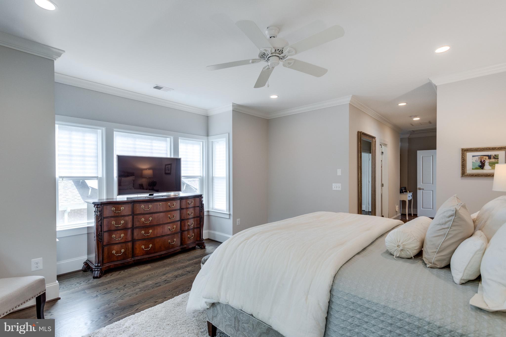 8115 Wellington Road Alexandria, VA 22308 - Photo 18 of 30 Master suite with two walk-in closets