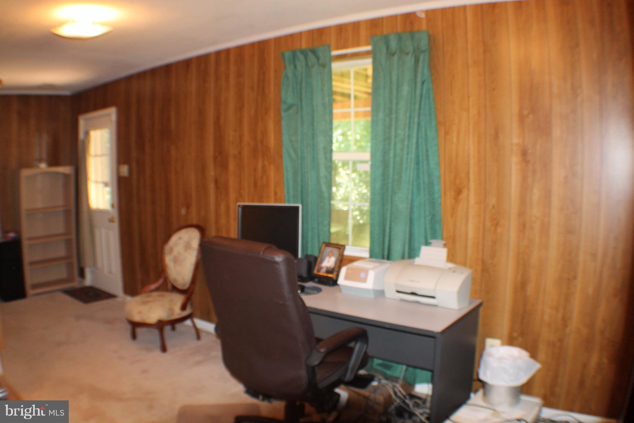7811 Leland Road Manassas, VA 20111 - Photo 23 of 29 Den or Office Area