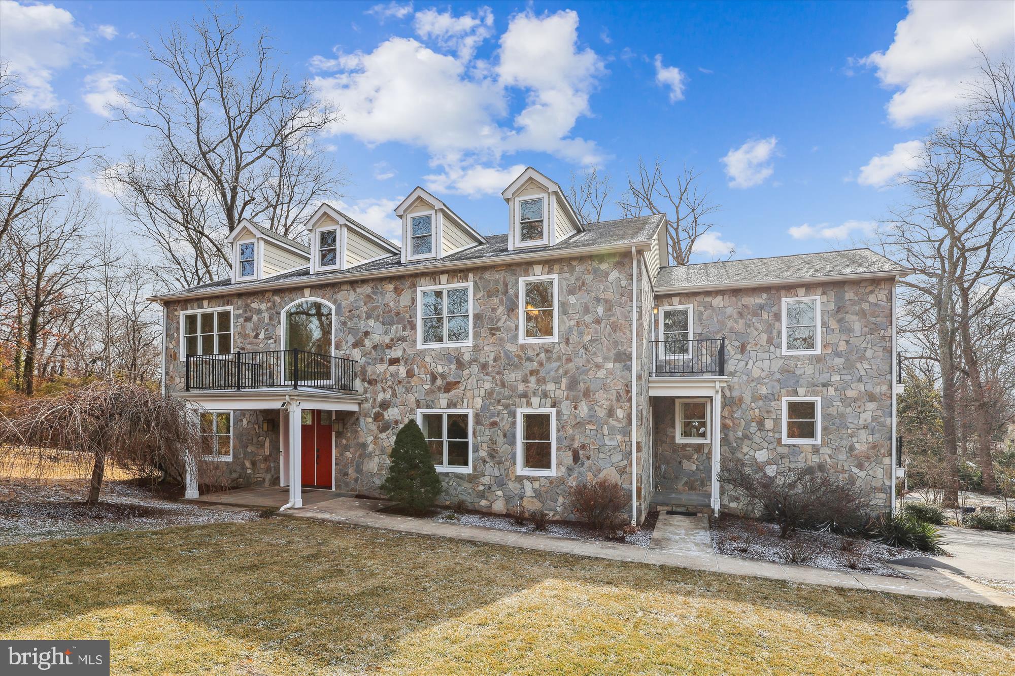1217 Shenandoah Road Alexandria, VA 22308 - Photo 2 of 43 a view of a building with a large tree in front of it