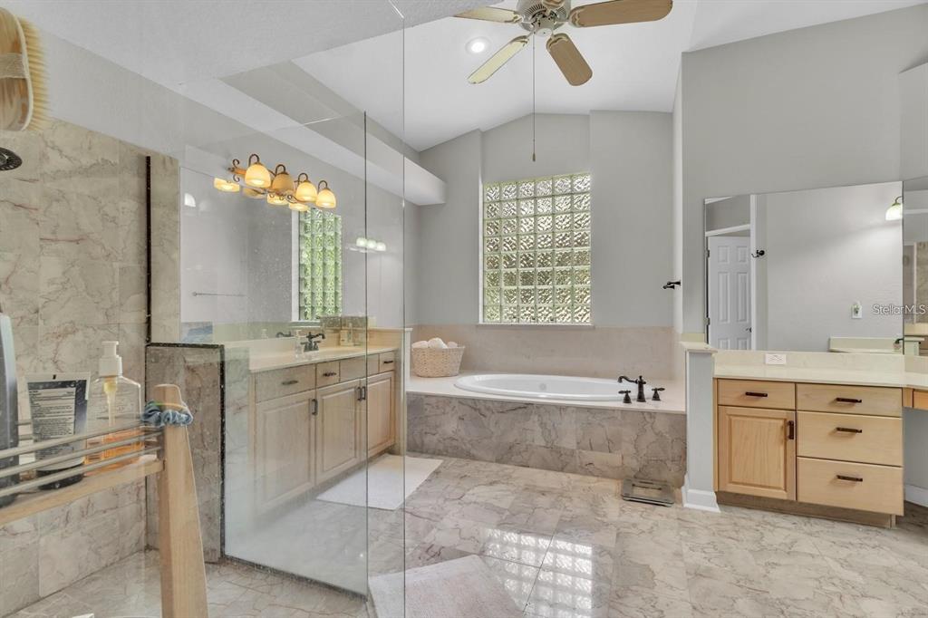 8740 Ingleton Court Orlando, FL 32836 - Photo 16 of 39