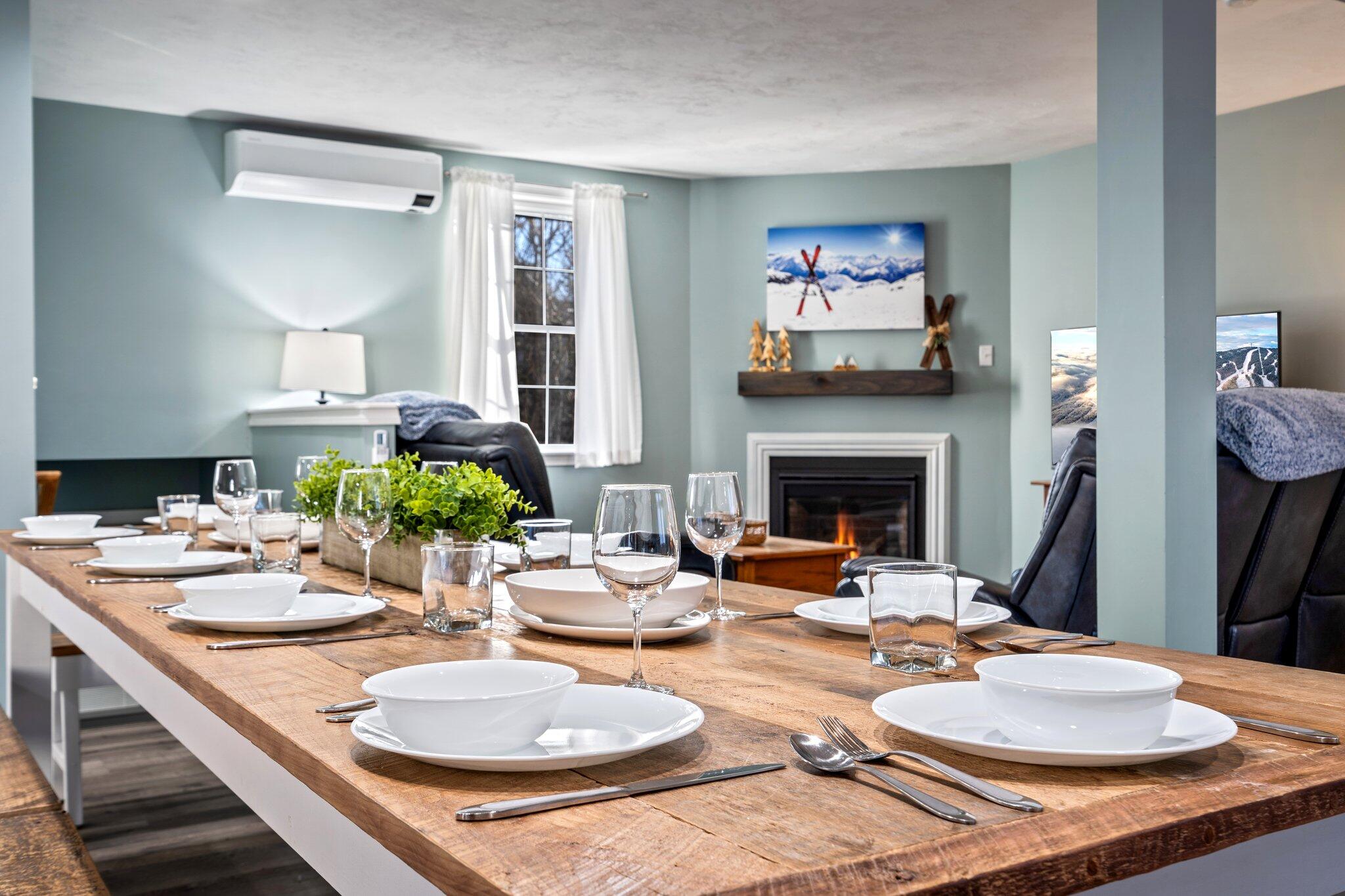 53 Sunday River Road, Unit 6 Bethel, ME 04217 - Photo 12 of 37 Dining