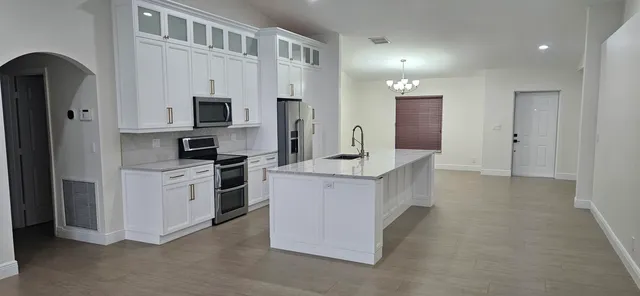 $479,000 | 183 Southwest Ladybug Drive, Port St. Lucie, FL 34953