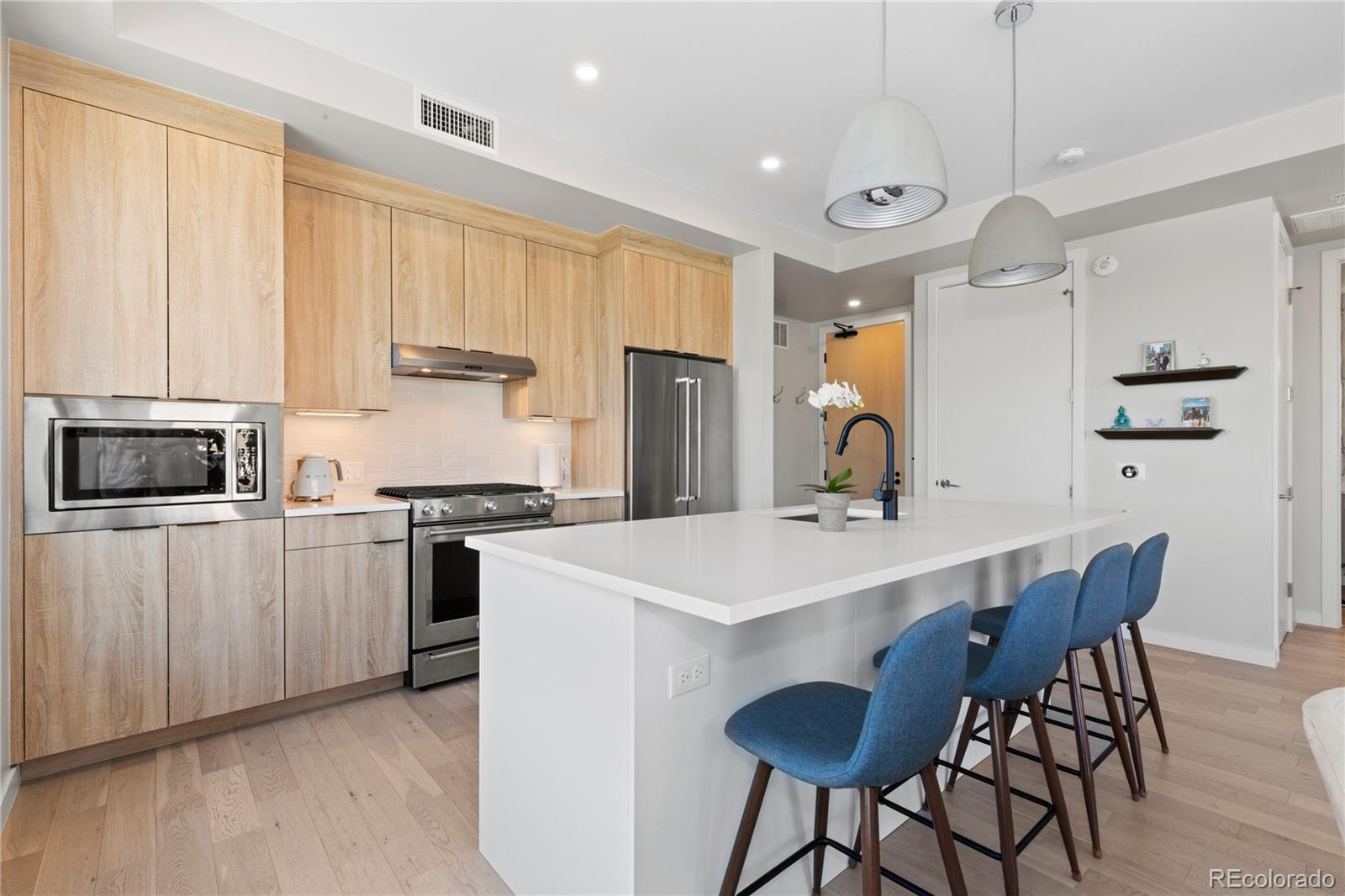 1908 West 33rd Avenue, Unit 400 Denver, CO 80211 - Photo 5 of 28