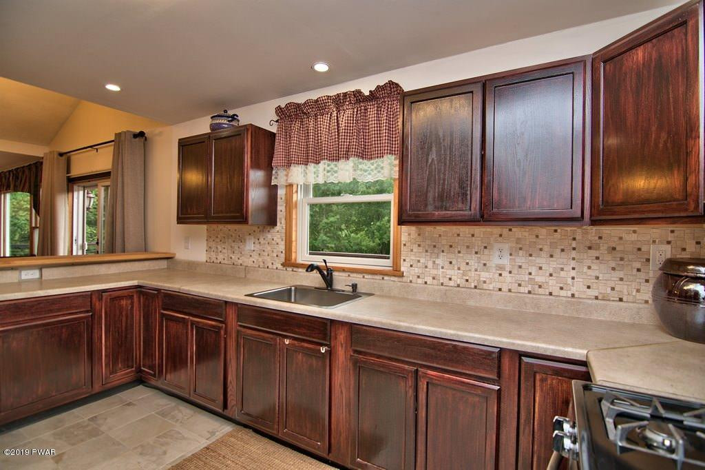 43 Riverview Road Equinunk, PA 18417 - Photo 9 of 29 Kitchen