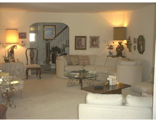 57 Oliver Road Belmont, MA 02478 - Photo 8 of 16 Gallery Image 8