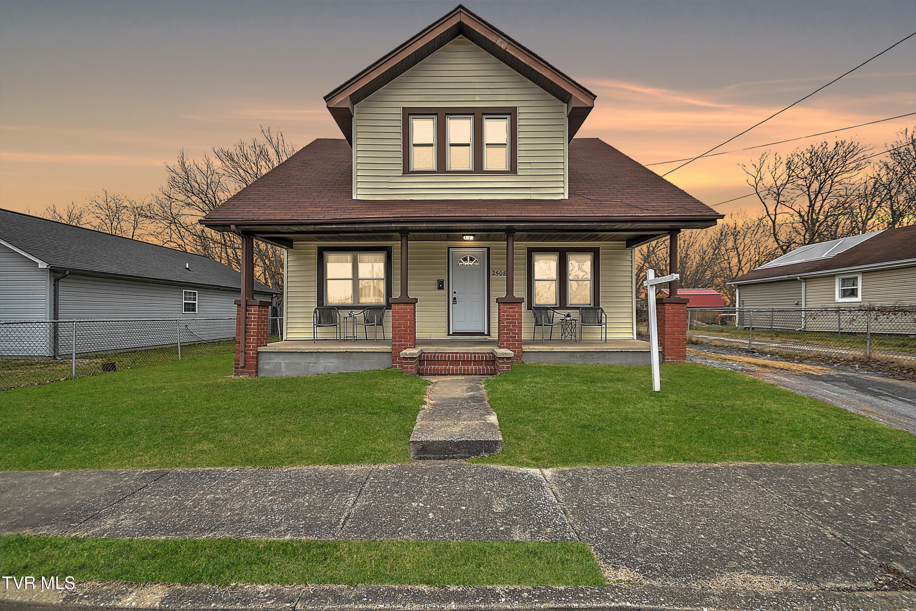 2508 Overlook Road Kingsport, TN 37664 - Photo 1 of 38 DSC_3845_46_47_48_49_50_51