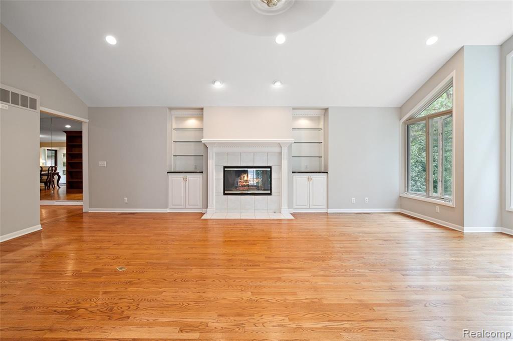 225 Orchardale Drive Rochester Hills, MI 48309 - Photo 23 of 34